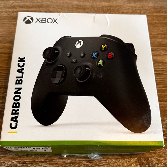 *SOLD*XBOX CARBON BLACK Controller *SOLD - Picture 2 of 2